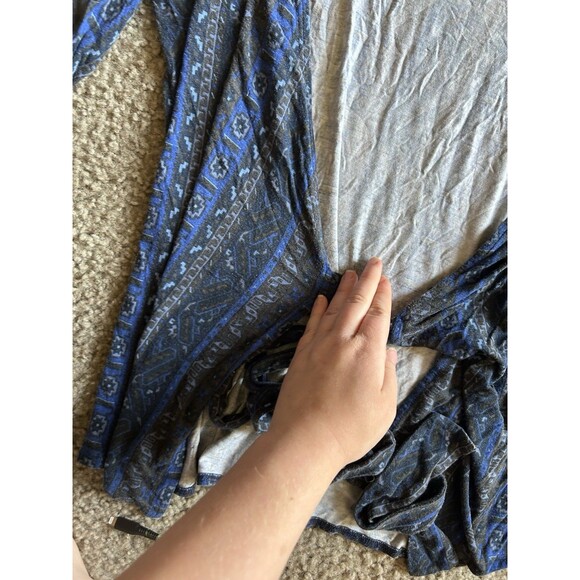 Lucky Brand Women’s Cardigan Aztec Blue Print Design W/ Tie Size MED MEDIUM - Picture 2 of 4